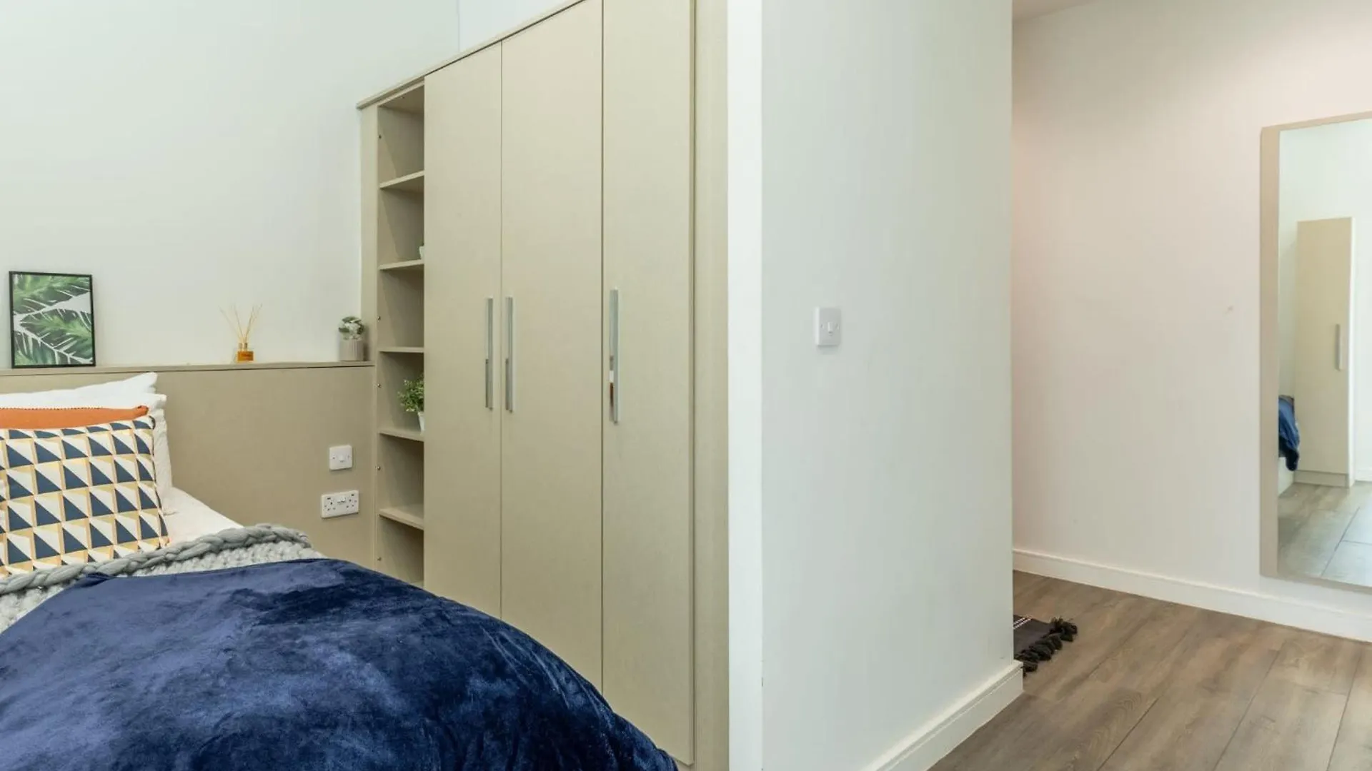 Appartement Hfs Redvers Towers Sheffield